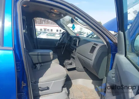 2007 Dodge Ram 1500 Slt/Trx4 Off Road/Sport из США, поврежденный, VIN 1D7HU18227S151123